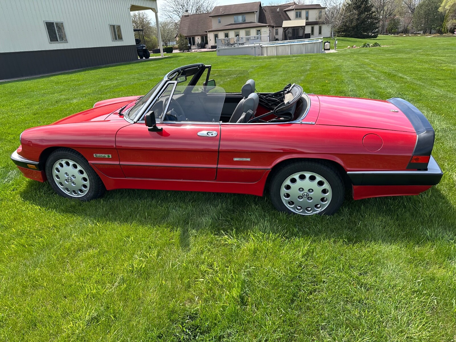 Alfa-Romeo-Other-1986-Convertible-1