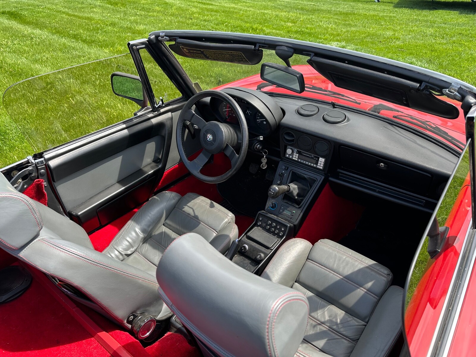 Alfa-Romeo-Other-1986-Convertible-4