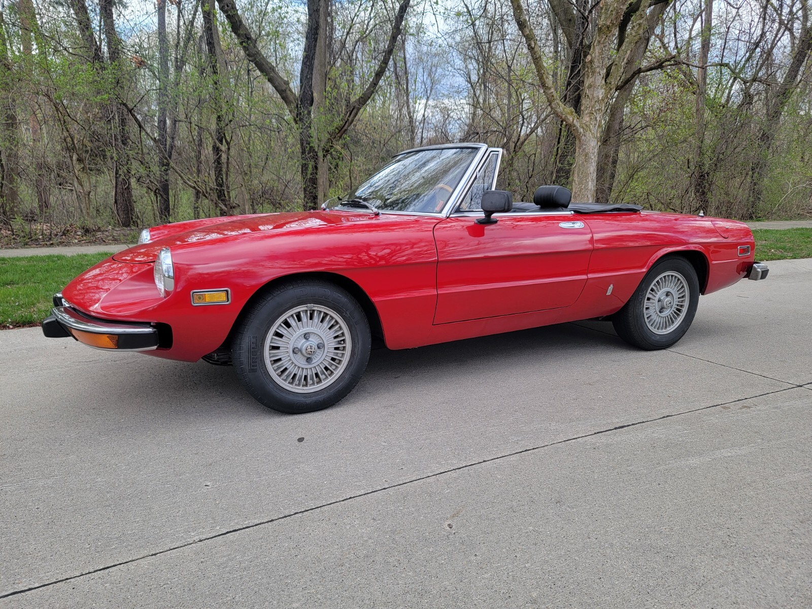 Alfa-Romeo-Spider-1974-Convertible-10