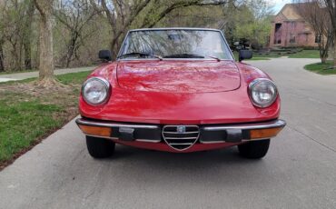 Alfa-Romeo-Spider-1974-Convertible-11