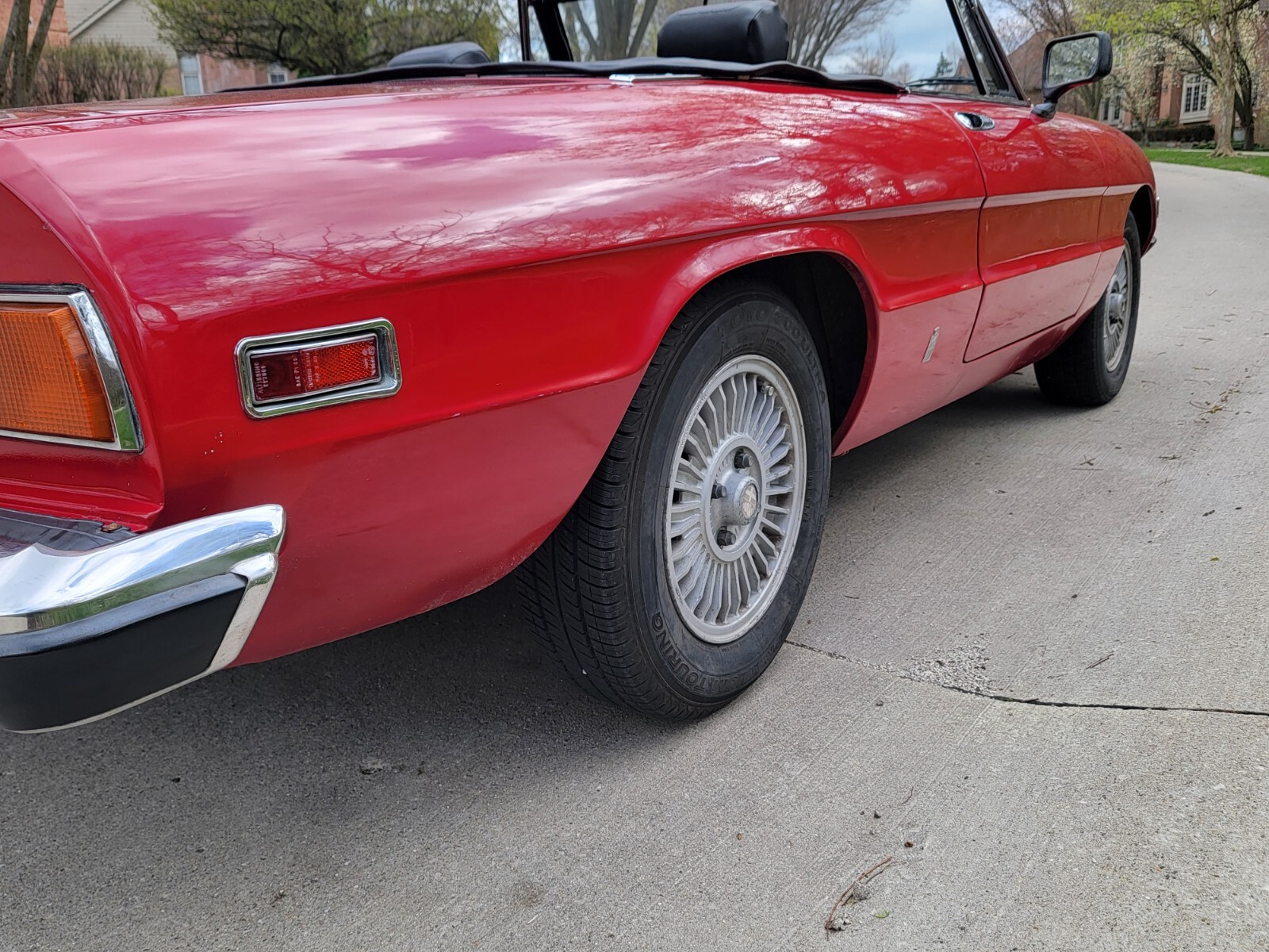 Alfa-Romeo-Spider-1974-Convertible-15