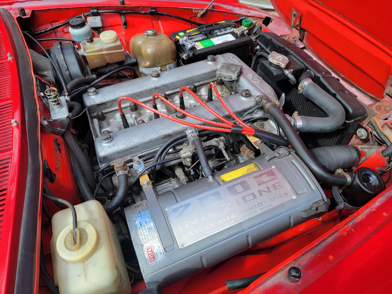 Alfa-Romeo-Spider-1974-Convertible-23