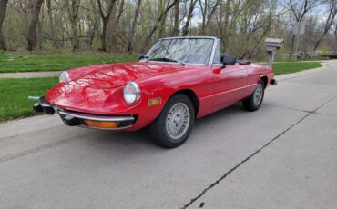 Alfa-Romeo-Spider-1974-Convertible-3