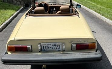 Alfa-Romeo-Spider-1982-Convertible-2