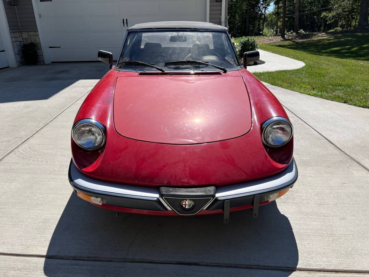 Alfa-Romeo-Spider-1987-Convertible-3