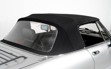 Alfa-Romeo-Spider-1988-Convertible-14