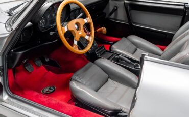 Alfa-Romeo-Spider-1988-Convertible-25