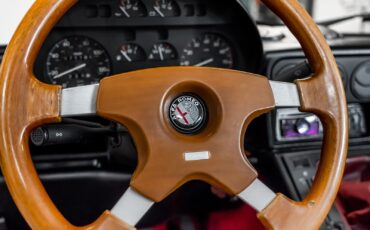 Alfa-Romeo-Spider-1988-Convertible-30