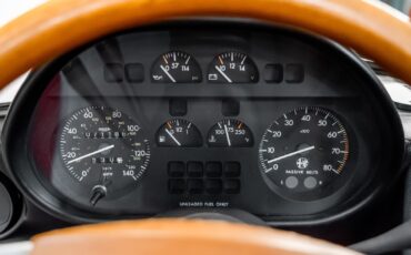 Alfa-Romeo-Spider-1988-Convertible-31