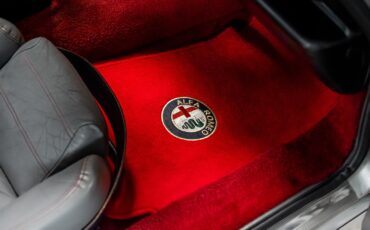 Alfa-Romeo-Spider-1988-Convertible-37
