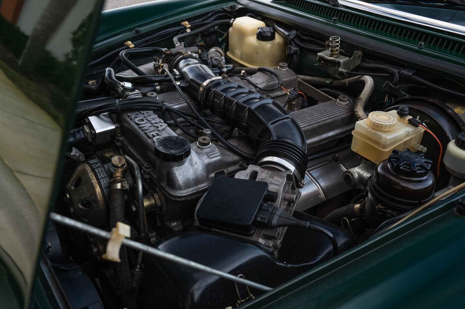 Alfa-Romeo-Spider-1991-2-Door-15