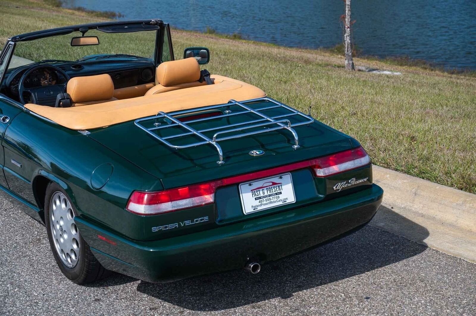 Alfa-Romeo-Spider-1991-2-Door-25