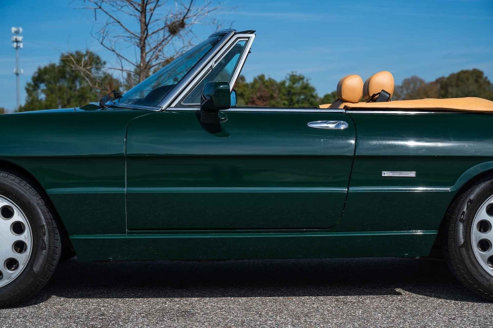 Alfa-Romeo-Spider-1991-2-Door-28