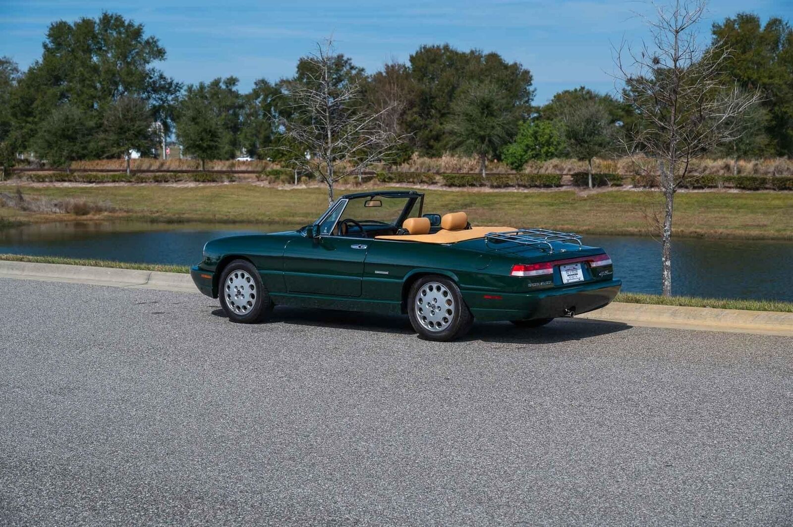 Alfa-Romeo-Spider-1991-2-Door-3