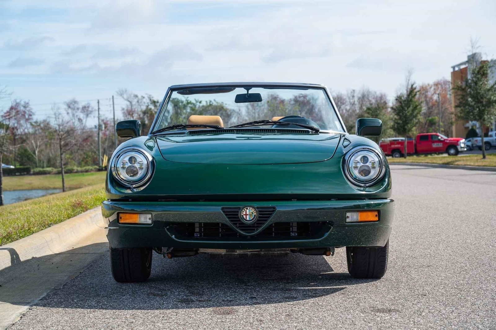 Alfa-Romeo-Spider-1991-2-Door-33
