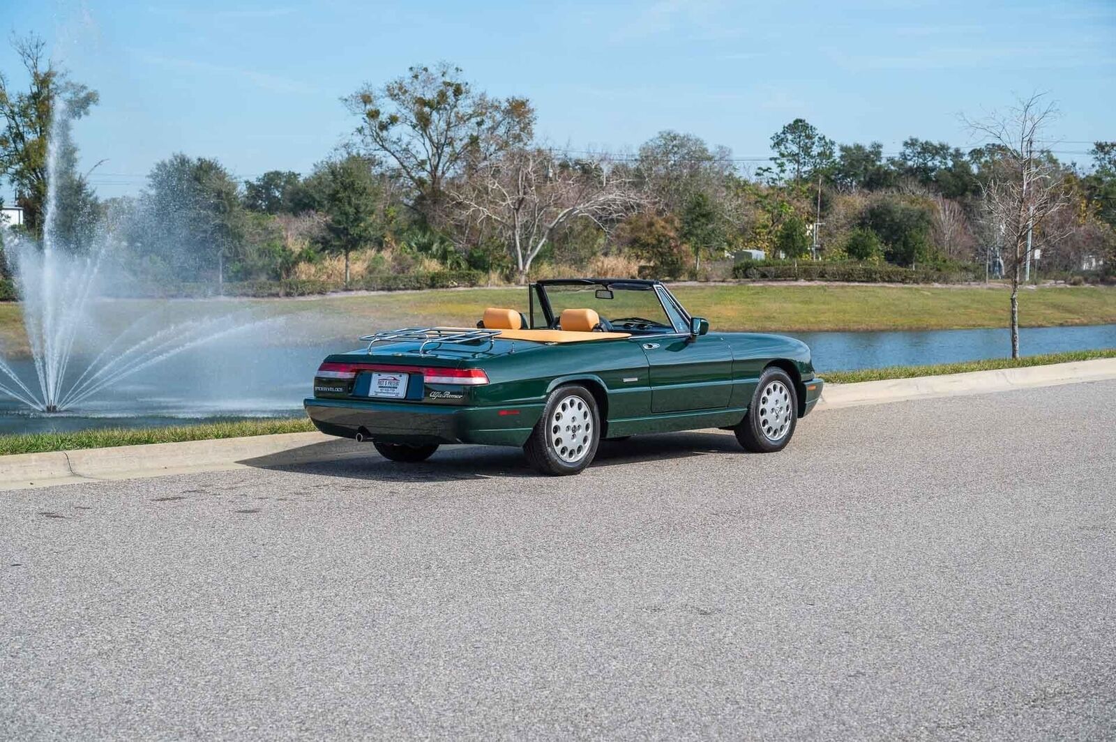 Alfa-Romeo-Spider-1991-2-Door-5