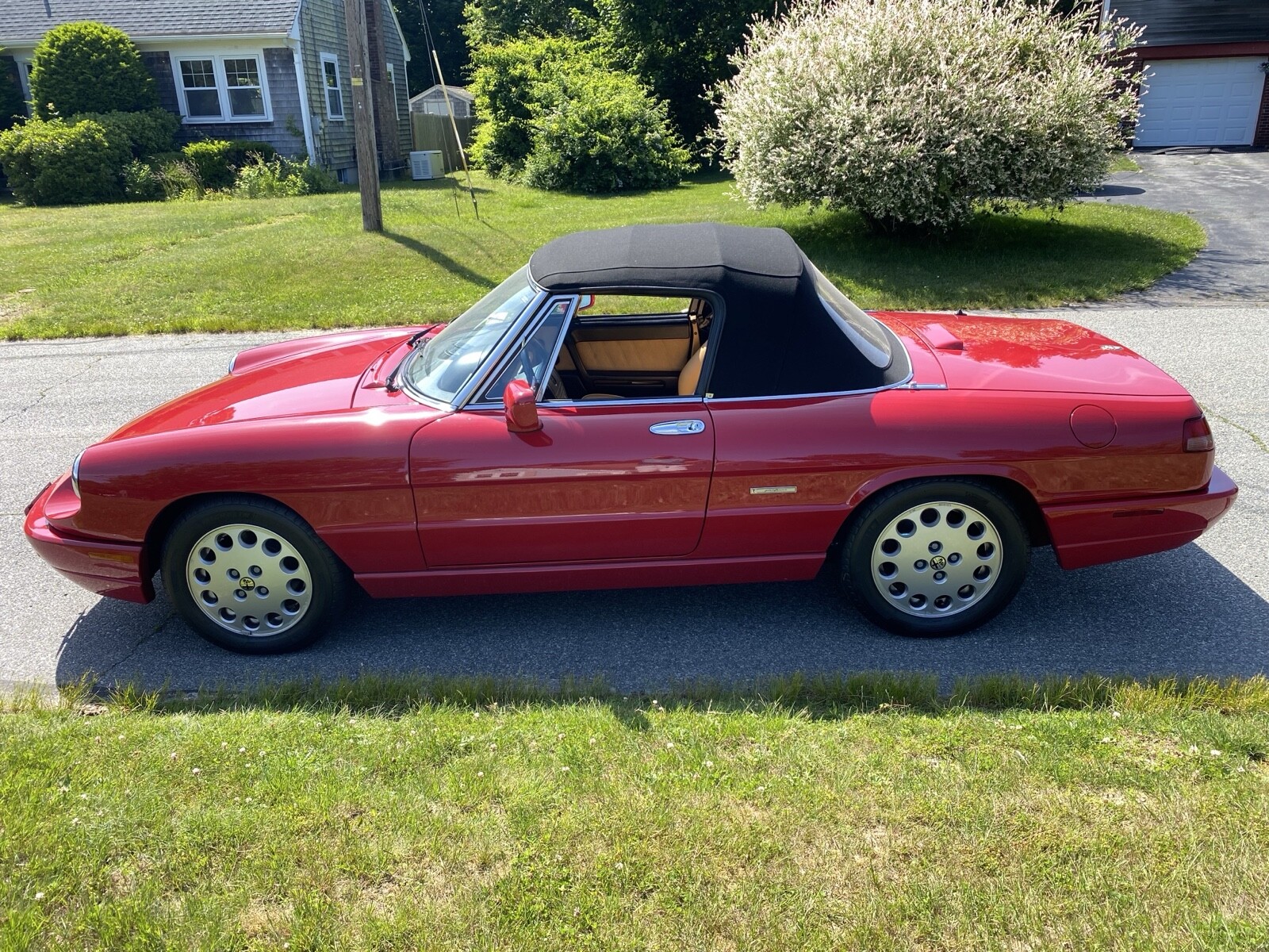 Alfa-Romeo-Spider-1993-Convertible-1