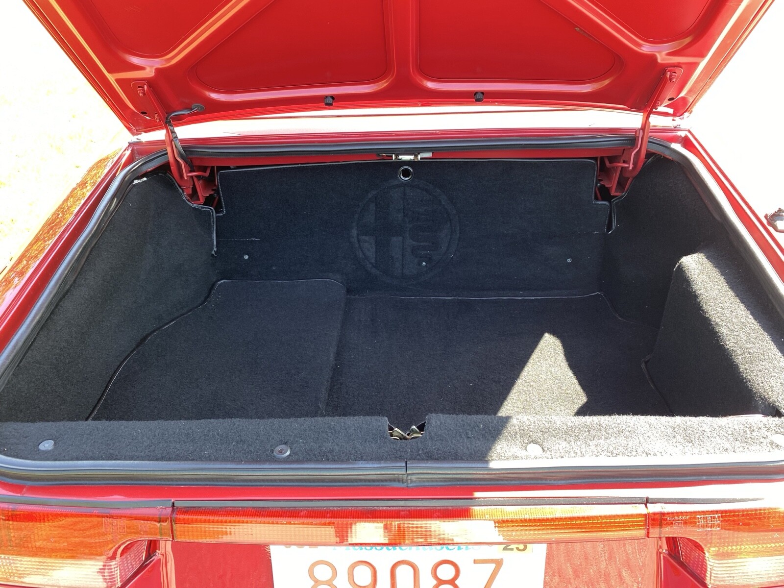 Alfa-Romeo-Spider-1993-Convertible-23