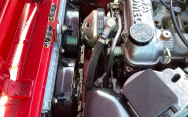 Alfa-Romeo-Spider-1993-Convertible-24