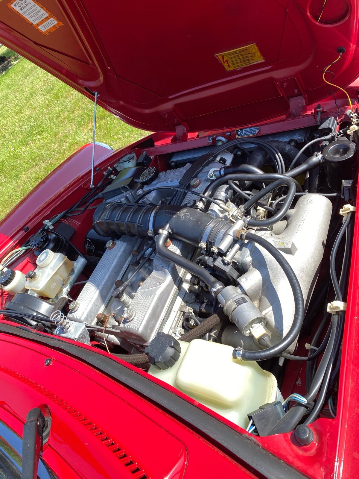 Alfa-Romeo-Spider-1993-Convertible-26