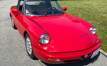 Alfa-Romeo-Spider-1993-Convertible-4