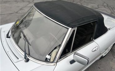 Alfa-Romeo-Spider-Quadrifoglio-1987-18