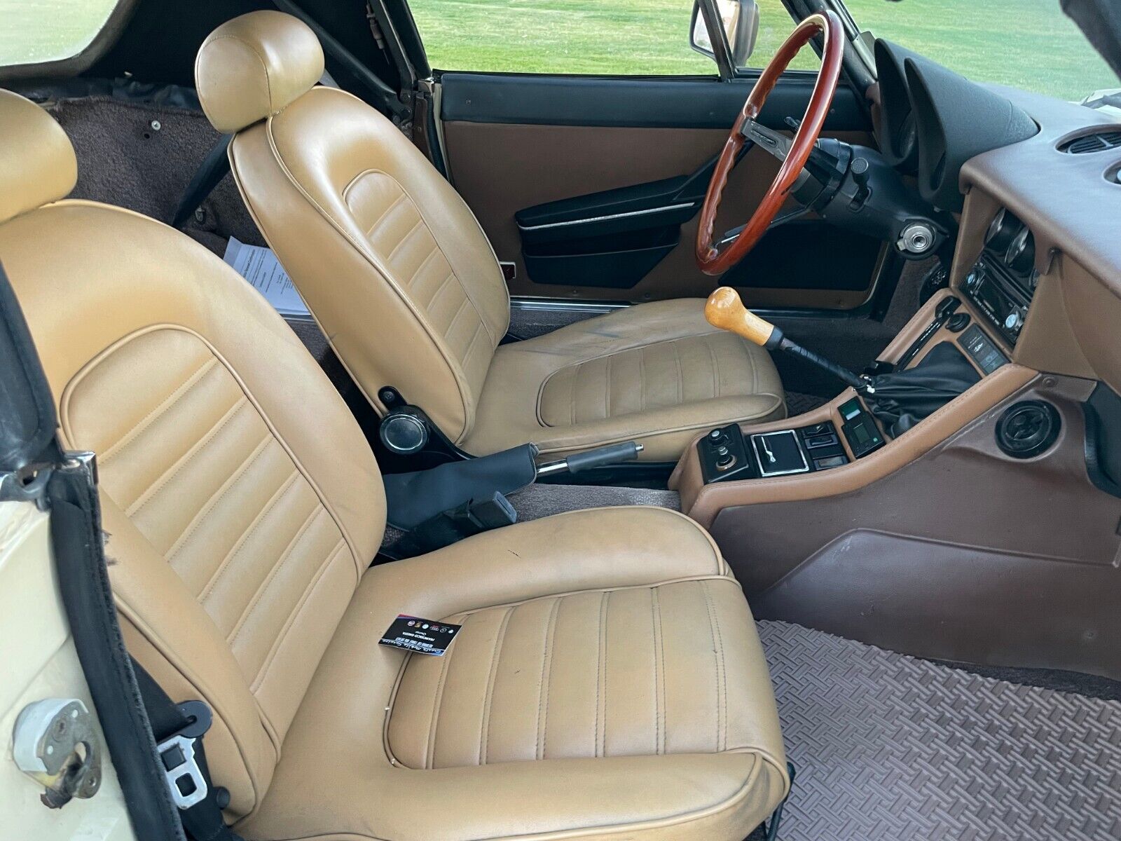 Alfa-Romeo-Veloce-1984-Convertible-10