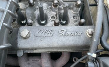 Alfa-Romeo-Veloce-1984-Convertible-17