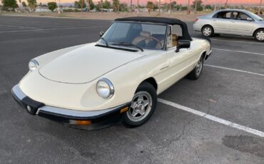 Alfa-Romeo-Veloce-1984-Convertible-2
