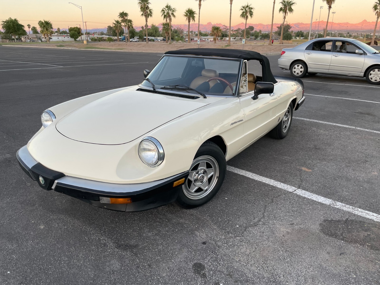 Alfa-Romeo-Veloce-1984-Convertible-2