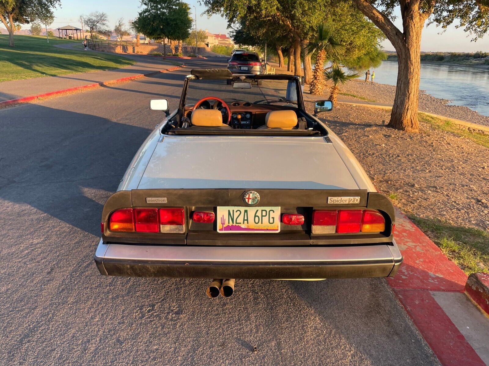 Alfa-Romeo-Veloce-1984-Convertible-27