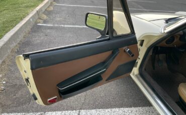 Alfa-Romeo-Veloce-1984-Convertible-9