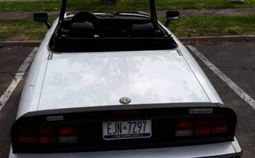 Alfa-romeo-Spider-1986-white-3