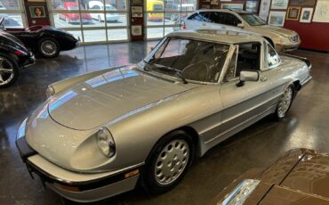 Alfa-romeo-Spider-1987-silver-6