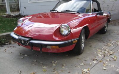 Alfa romeo Spider graduate  1986 red