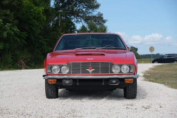 Aston-Martin-DBS-1969-Saloon-3