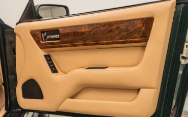 Aston-Martin-Virage-1993-2D-Coupe-37