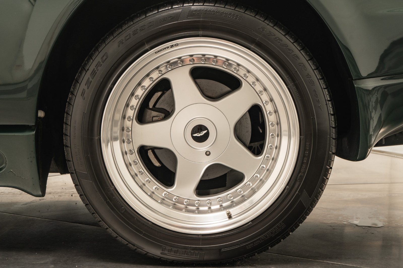 Aston-Martin-Virage-1993-2D-Coupe-9