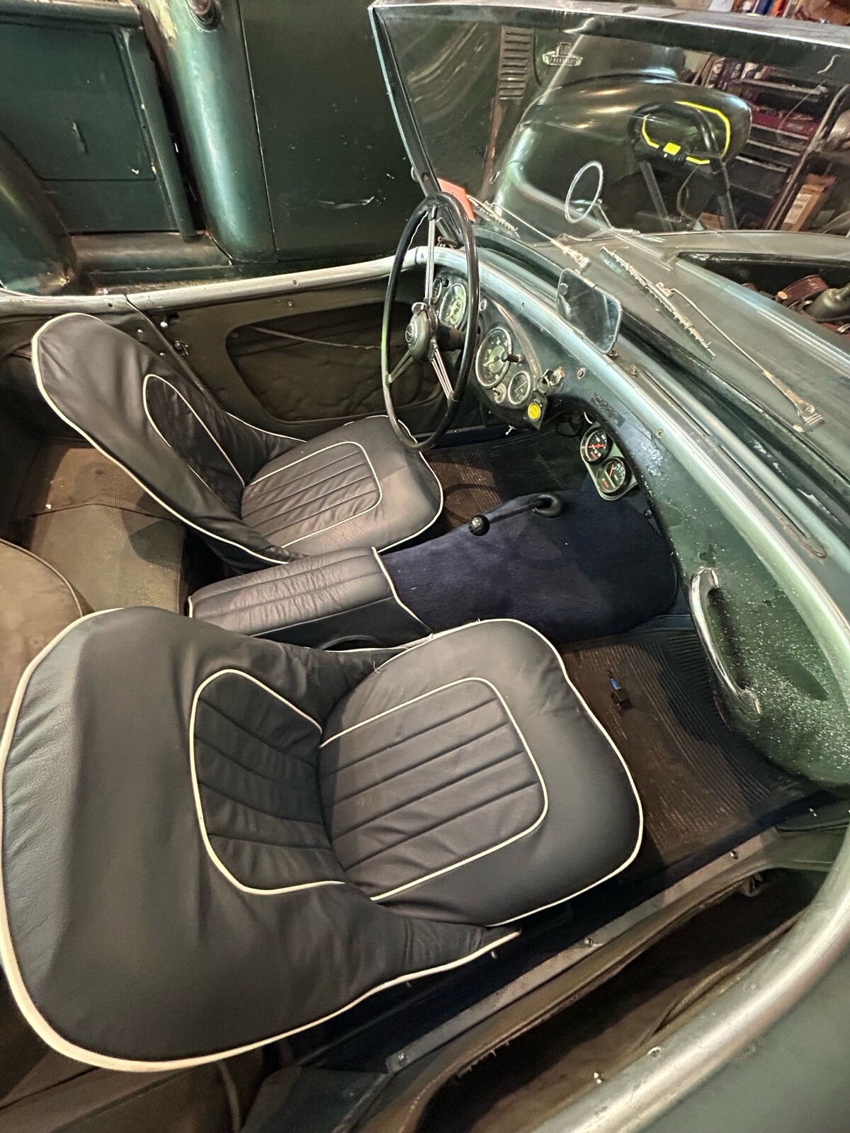 Austin-Healey-100-1955-Convertible-14