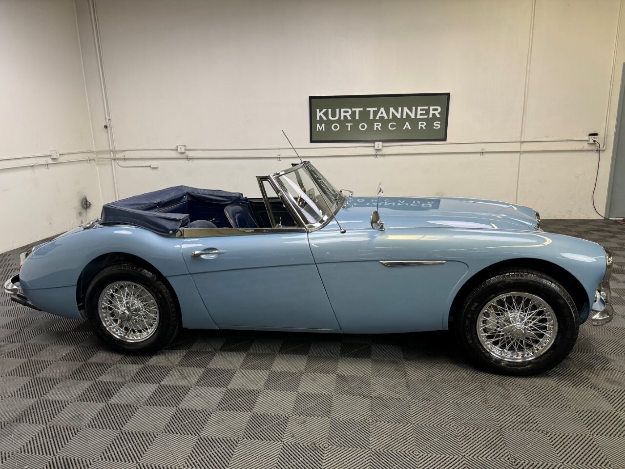 Austin-Healey-3000-1964-Convertible-1