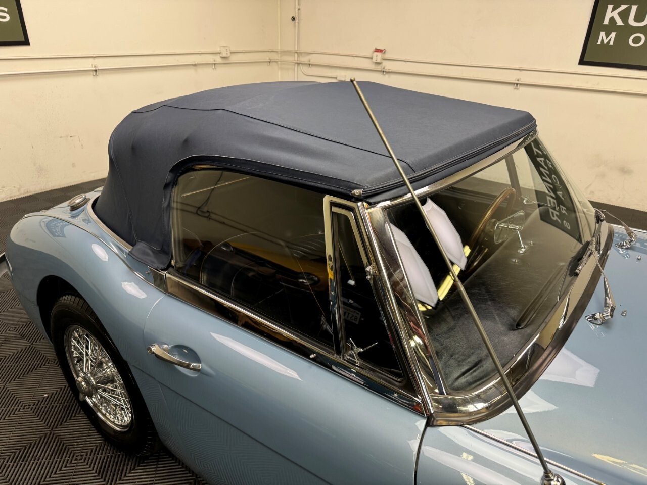 Austin-Healey-3000-1964-Convertible-14