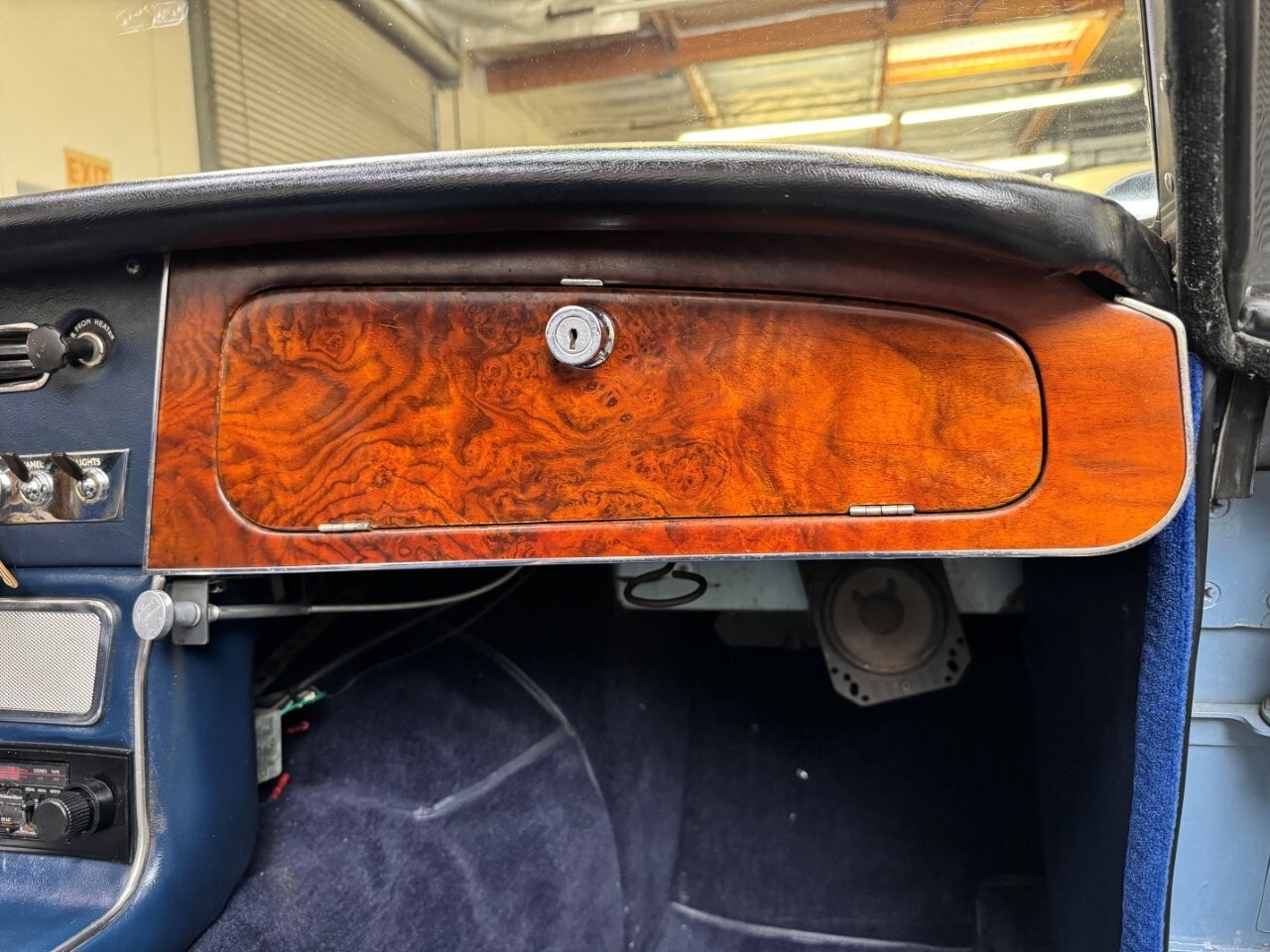 Austin-Healey-3000-1964-Convertible-25