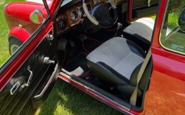 Austin-Mini-Cooper-1981-Coupe-17