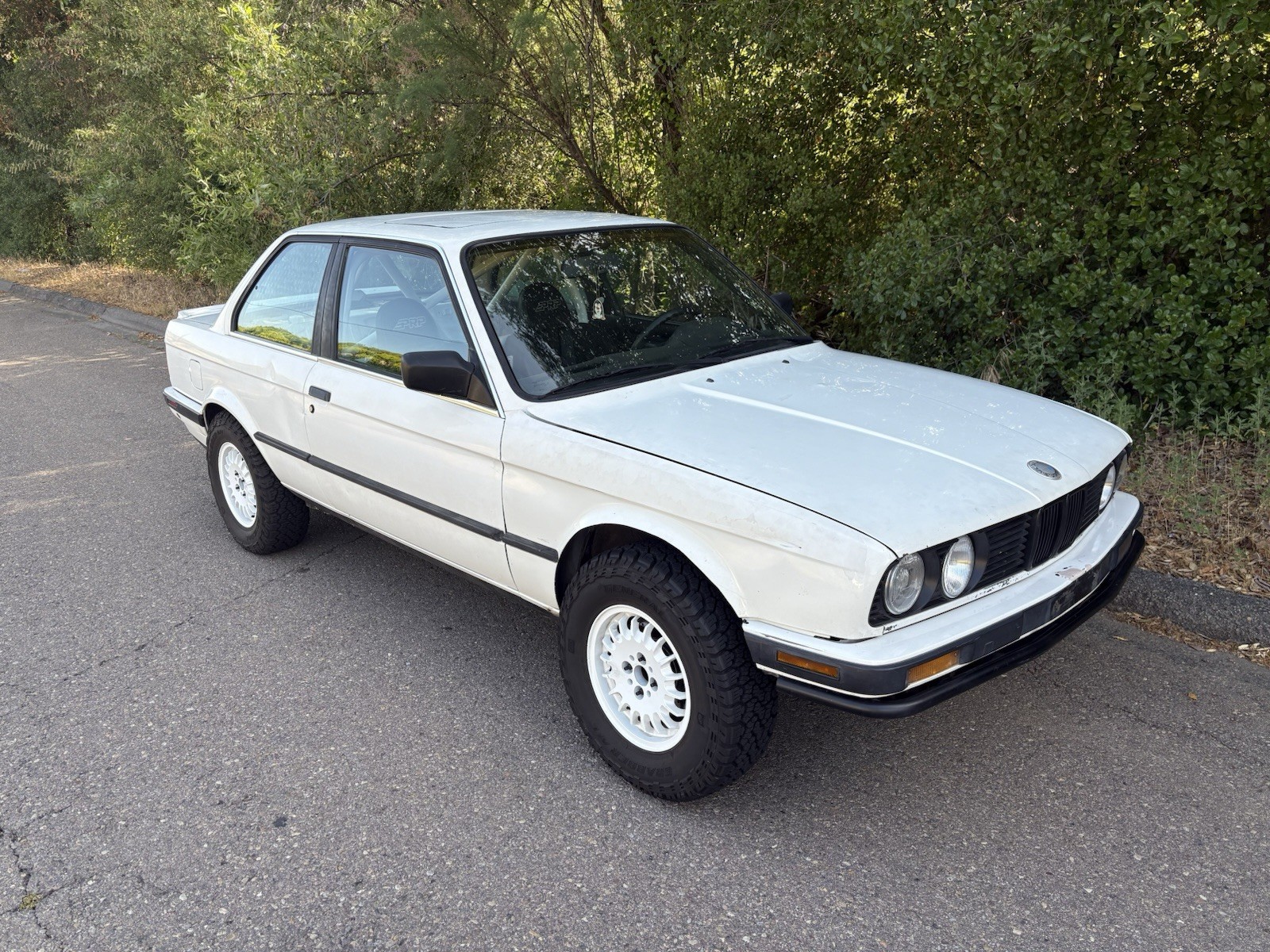 BMW-3-Series-1989-Coupe-14
