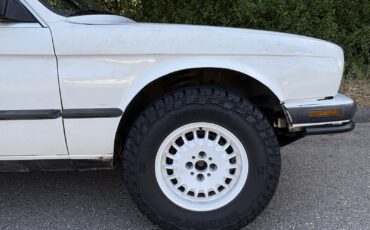 BMW-3-Series-1989-Coupe-17