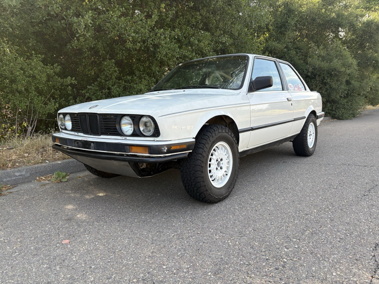 BMW-3-Series-1989-Coupe-2