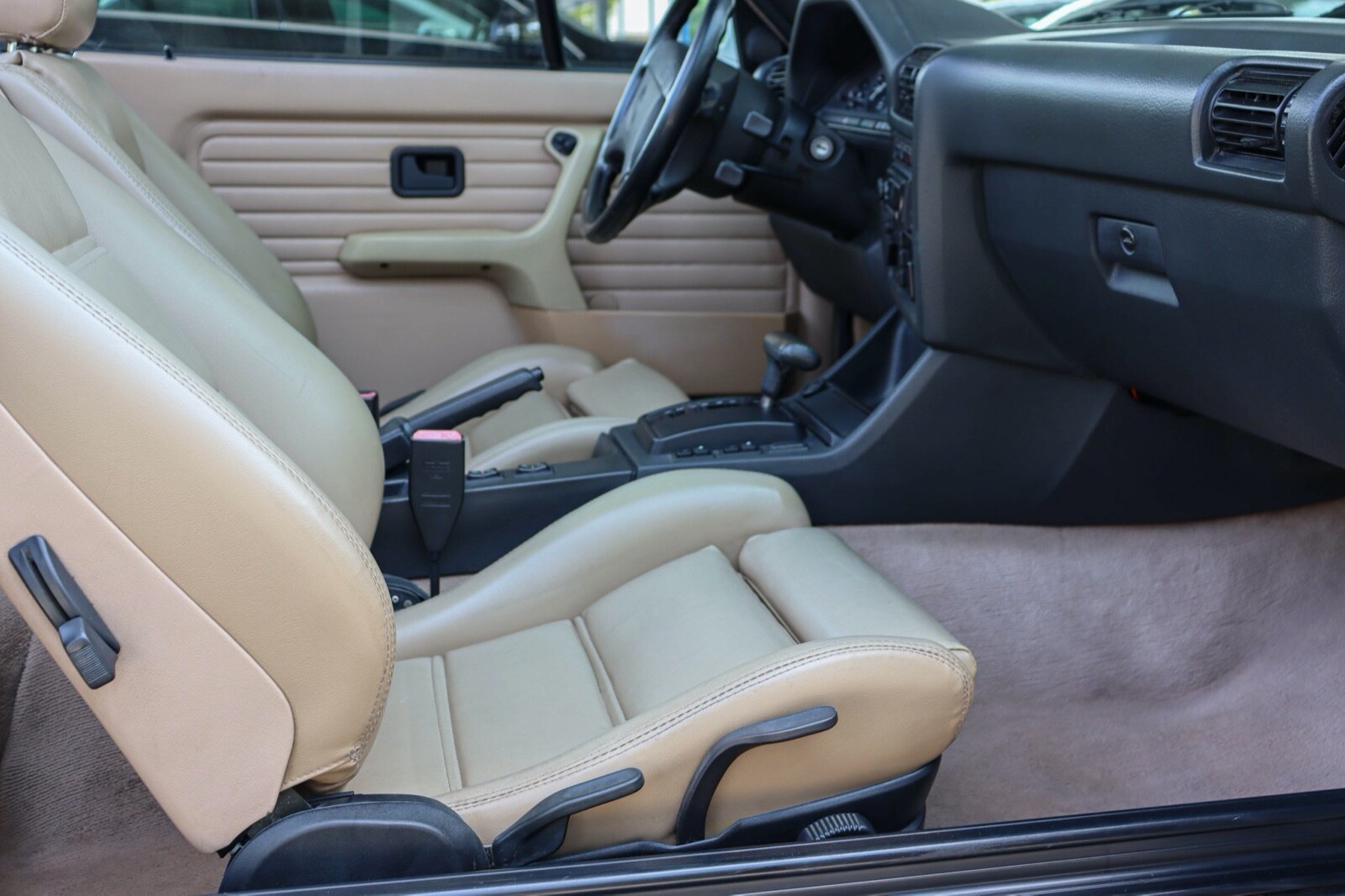 BMW-3-Series-1991-Convertible-11