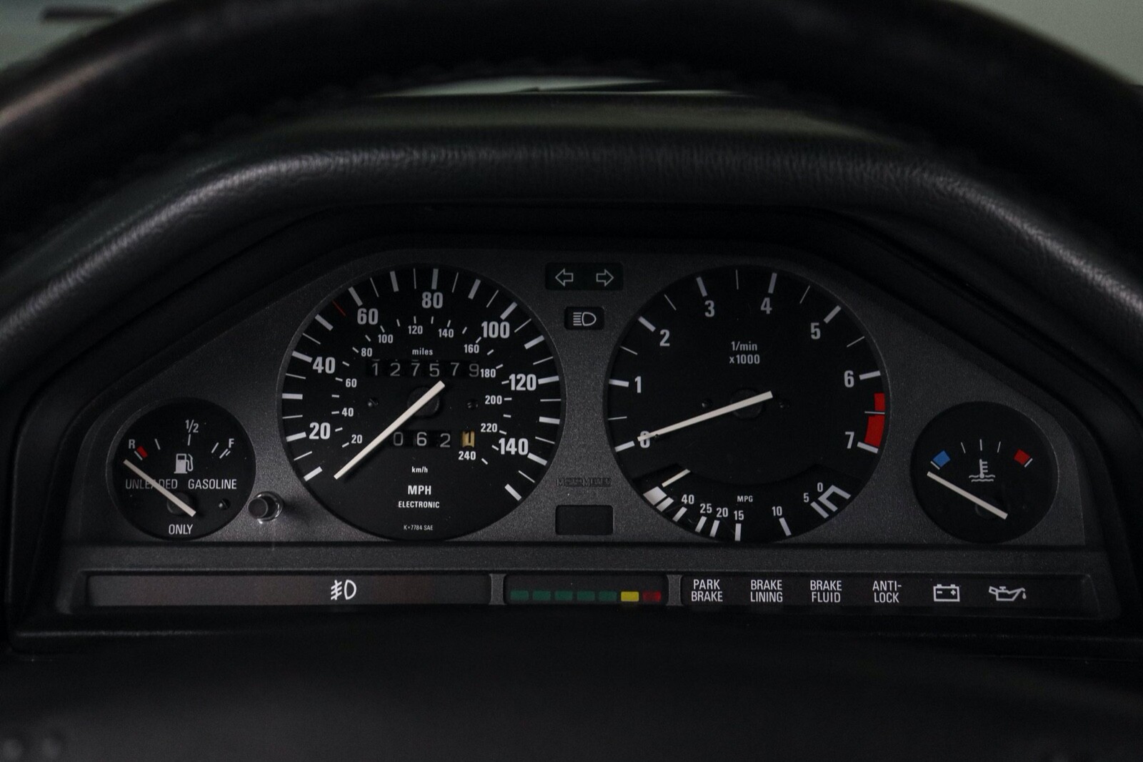 BMW-3-Series-1991-Convertible-22