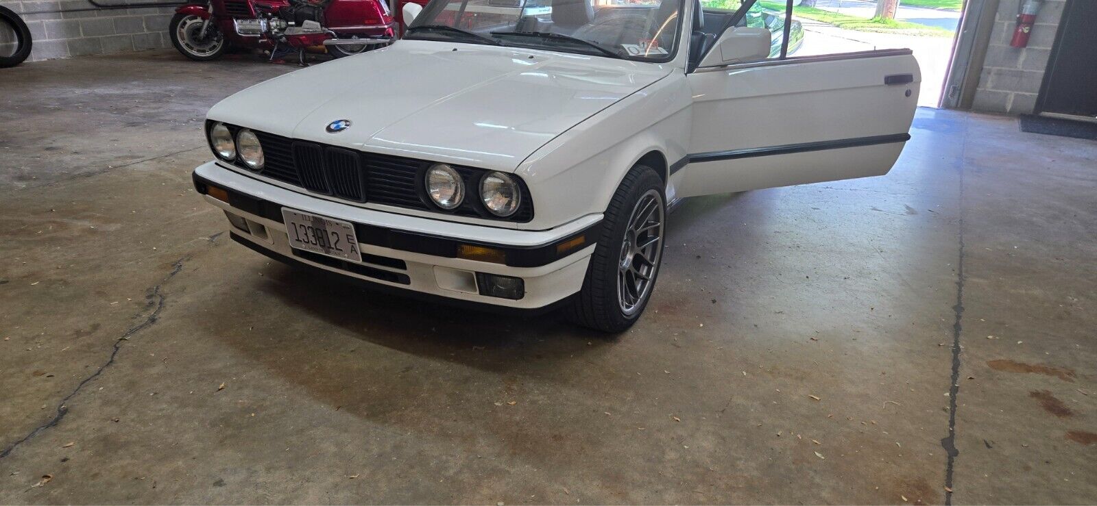 BMW-3-Series-1992-Convertible-10