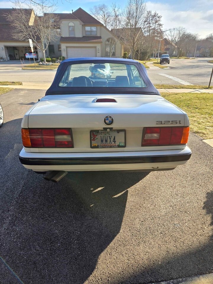 BMW-3-Series-1992-Convertible-7